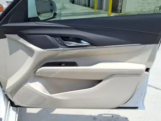 Cadillac CT4 2023 Lujo 4 puertas Sedán