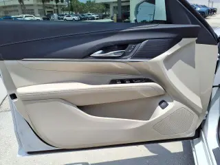 Cadillac CT4 2023 Lujo 4 puertas Sedán
