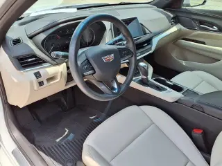 Cadillac CT4 2023 Lujo 4 puertas Sedán