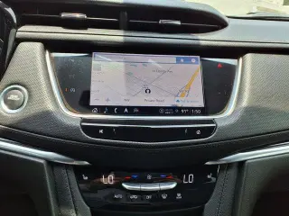 Cadillac XT5 2023 Lujo Premium 4p SUV