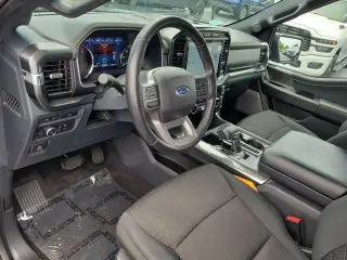 Ford F-150 2022 4x2 XLT 4p SuperCrew 5.5 pies SB