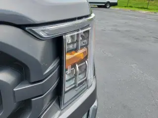 Ford F-150 2022 4x2 XLT 4p SuperCrew 5.5 pies SB