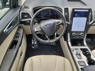 Ford Edge 2024 AWD Titanium SUV 4 puertas