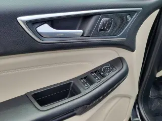 Ford Edge 2024 AWD Titanium SUV 4 puertas