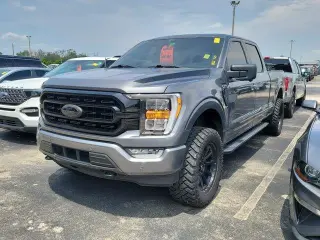 Ford F-150 2021 4x4 XLT 4p SuperCrew 5.5 ft. SB