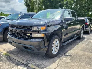 Chevrolet Silverado 1500 2020 4x4 Custom 4p Crew Cab 5.8 ft. SB