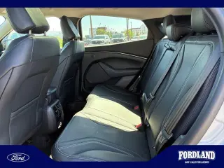 Ford Mustang Mach-E 2023 AWD Premium 4p SUV