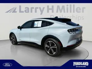 Ford Mustang Mach-E 2023 AWD Premium 4p SUV