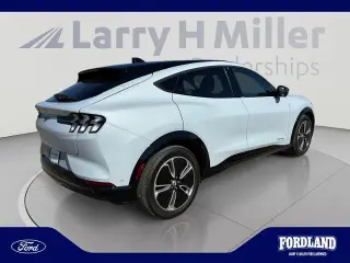Ford Mustang Mach-E 2023 AWD Premium 4p SUV