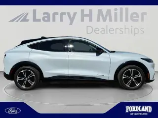 Ford Mustang Mach-E 2023 AWD Premium 4p SUV