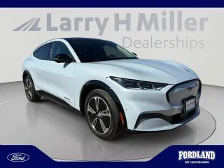 Ford Mustang Mach-E 2023 AWD Premium 4p SUV