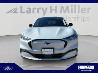 Ford Mustang Mach-E 2023 AWD Premium 4p SUV