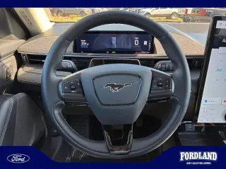 Ford Mustang Mach-E 2023 AWD Premium 4p SUV