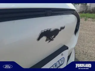Ford Mustang Mach-E 2021 Premium SUV 4p.