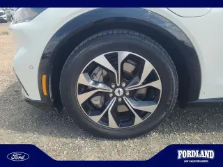 Ford Mustang Mach-E 2021 Premium SUV 4p.