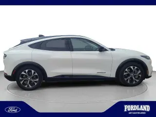 Ford Mustang Mach-E 2021 Premium SUV 4p.
