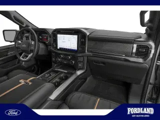 Ford F-150 2021 4x4 Platinum 4dr SuperCrew 6.5 ft. SB