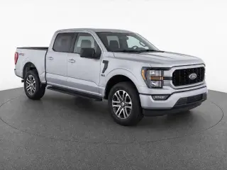 Ford F-150 2023 4x2 XL 4 puertas SuperCrew 5,5 pies SB