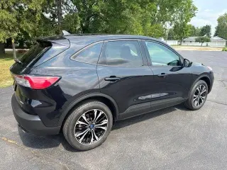 Ford Escape 2022 AWD SE SUV de 4 puertas