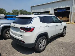 Jeep Compass 2024 4x4 Latitude 4p SUV