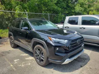 Toyota RAV4 2024 AWD Adventure 4p SUV