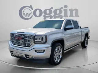 GMC Sierra 1500 2018 4x4 Denali 4dr Crew Cab 5.8 ft. SB