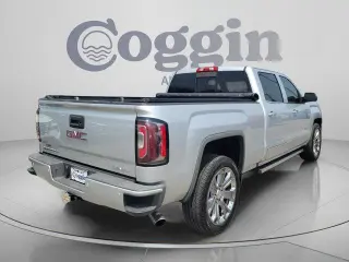 GMC Sierra 1500 2018 4x4 Denali 4dr Crew Cab 5.8 ft. SB