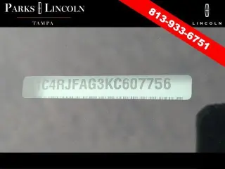 Jeep Grand Cherokee 2019 4x4 Laredo 4dr SUV