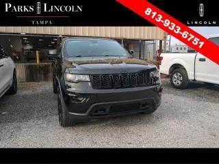 Jeep Grand Cherokee 2019 4x4 Laredo 4dr SUV