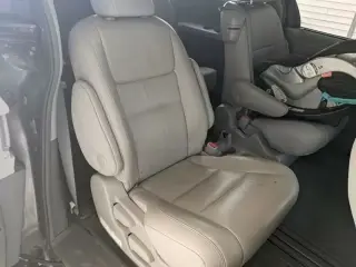 2017 TOYOTA SIENNA XLE PREMIUM