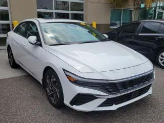 Hyundai ELANTRA 2025 SEL Convenience 4p Sedan
