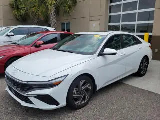 Hyundai ELANTRA 2025 SEL Convenience 4p Sedan
