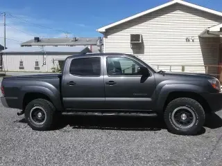 2011 Toyota Tacoma SR5 4x4