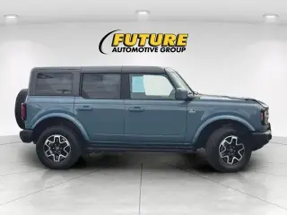 Ford Bronco 2022 4x4 Outer Banks 4dr SUV