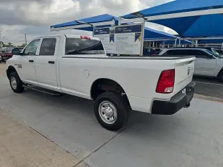 Ram 2500 2017 4x4 Tradesman 4dr Crew Cab 8 ft. LB Pickup