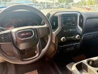 GMC Sierra 1500 Limited 2022 4x4 Pro 2dr Regular Cab 8 ft. LB