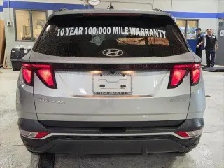Hyundai TUCSON 2024 SEL 4dr SUV (midyear release)
