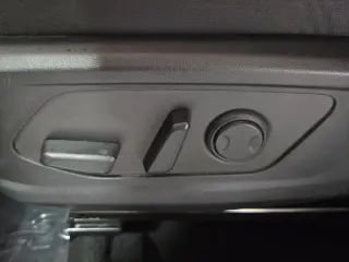 Hyundai TUCSON 2024 SEL 4dr SUV (midyear release)