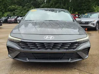 Hyundai ELANTRA 2025 SE 4dr Sedan