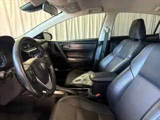 Toyota Corolla 2019 SE 4dr Sedan 6M