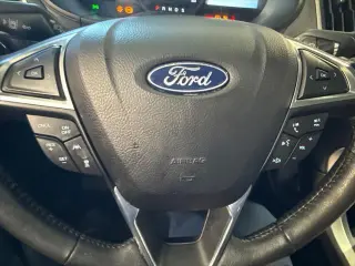 Ford Edge 2022 AWD SEL 4dr Crossover