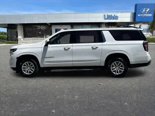 Chevrolet Suburban 2023 4x4 LT 4dr SUV