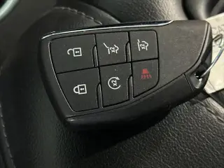 Chevrolet Suburban 2023 4x4 LT 4dr SUV