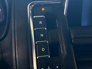 Chevrolet Suburban 2023 4x4 LT 4dr SUV