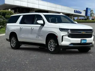 Chevrolet Suburban 2023 4x4 LT 4dr SUV