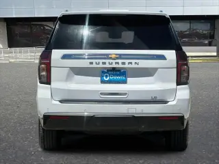 Chevrolet Suburban 2023 4x4 LT 4dr SUV