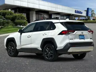 Toyota RAV4 2024 AWD Adventure 4dr SUV