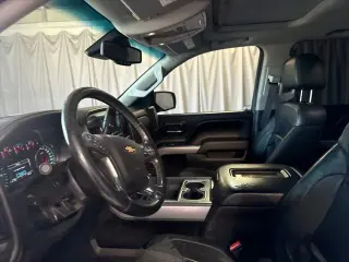Chevrolet Silverado 1500 2017 4x4 LTZ 4dr Crew Cab 5.8 ft. SB