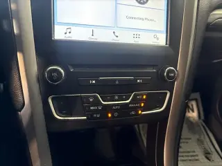 Ford Fusion 2018 SE 4dr Sedan