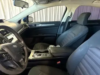 Ford Fusion 2018 SE 4dr Sedan